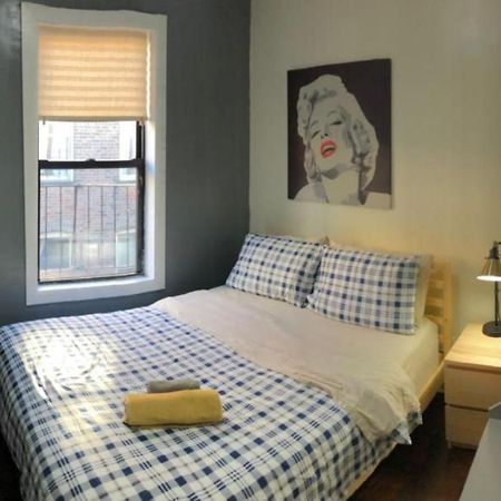 Private Room In A Shared Apartment 15 Minutes To Times Square! New York Kültér fotó