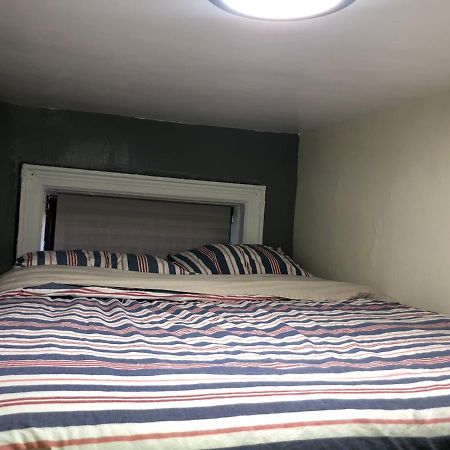 Private Room In A Shared Apartment 15 Minutes To Times Square! New York Kültér fotó