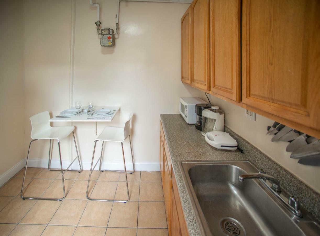 Private Room In A Shared Apartment 15 Minutes To Times Square! New York Kültér fotó