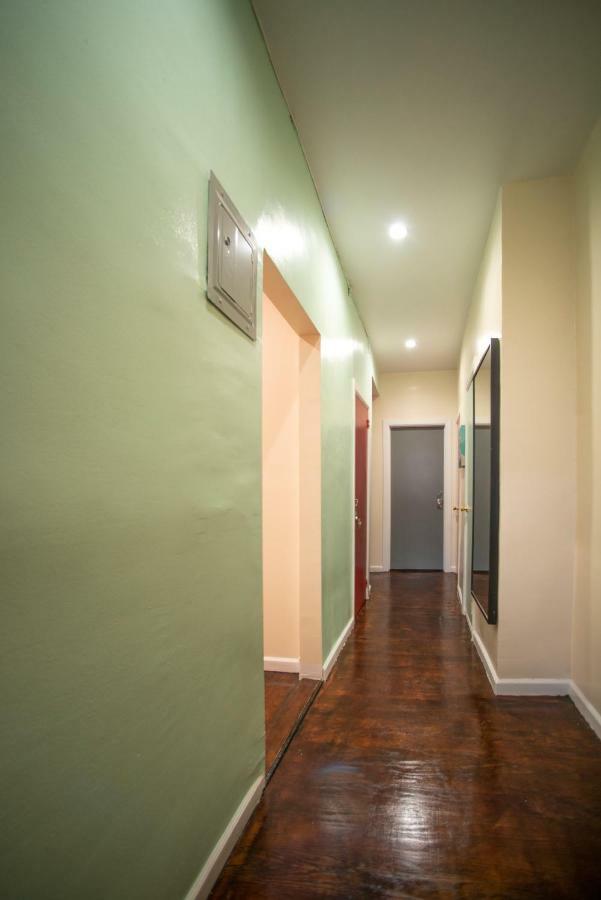 Private Room In A Shared Apartment 15 Minutes To Times Square! New York Kültér fotó