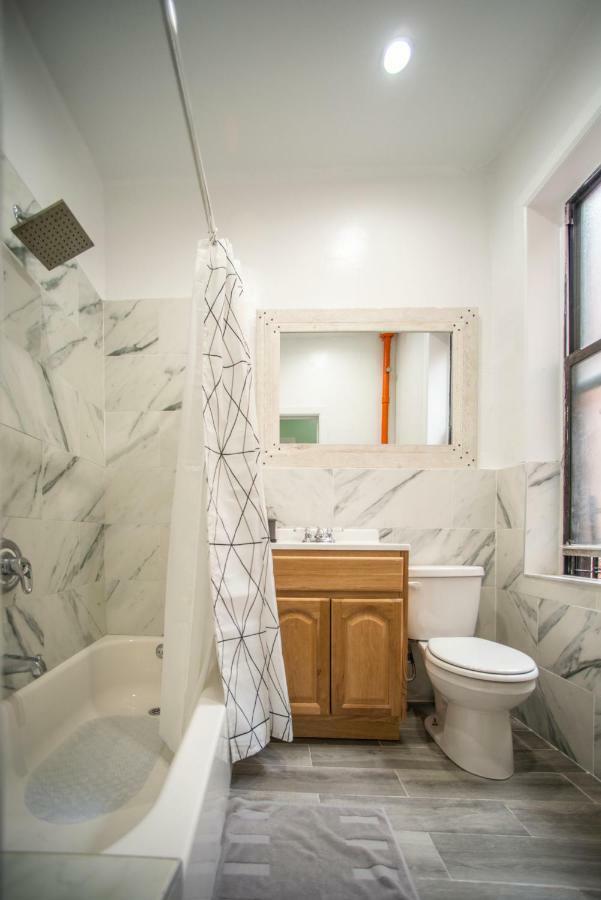 Private Room In A Shared Apartment 15 Minutes To Times Square! New York Kültér fotó