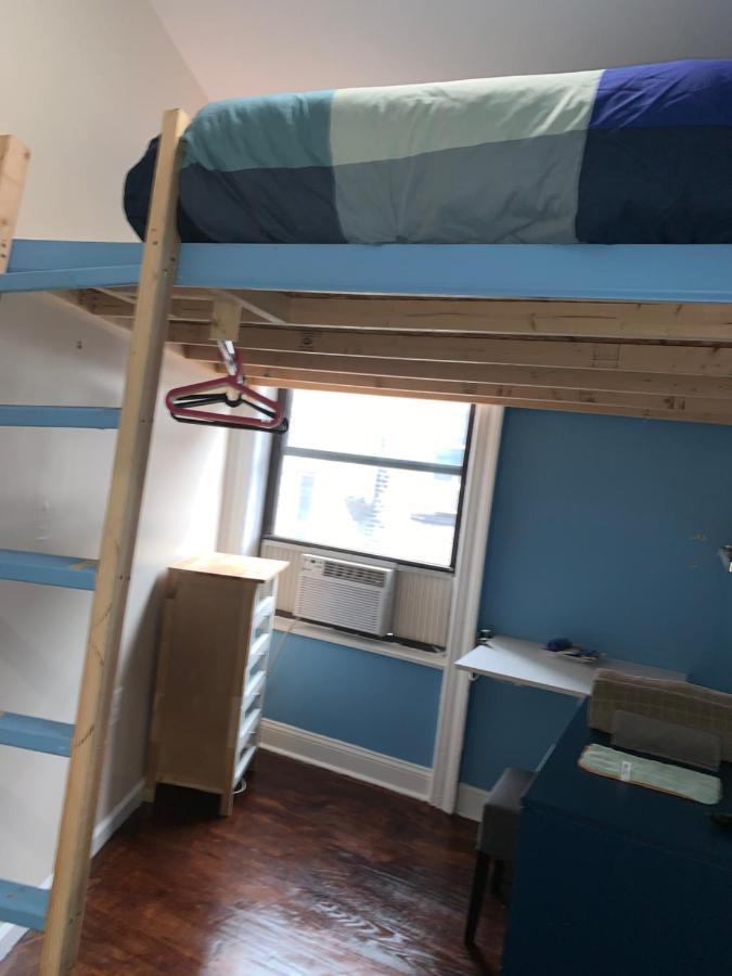 Private Room In A Shared Apartment 15 Minutes To Times Square! New York Kültér fotó